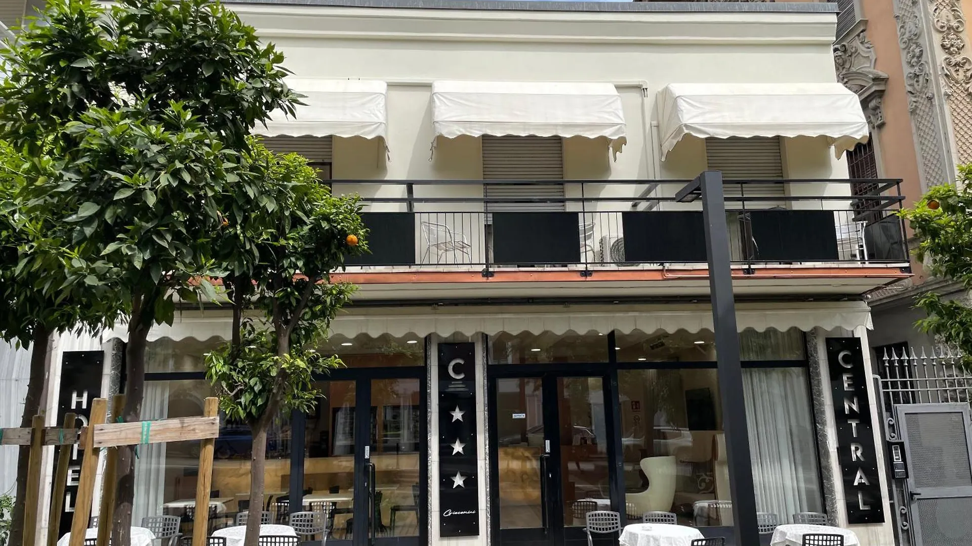 ***  Hotel Central Giacomini Salo Italy